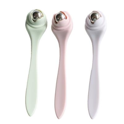 China Fashional Factory supply 2023 eye massager stick with roller ball eye cream care mini roller eye cream massage stick for sale