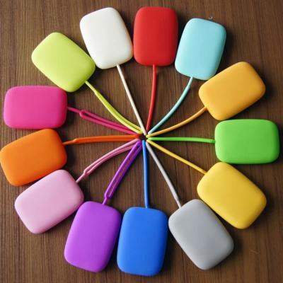 China Multipurpose Silicone Key Wallet ID Card Holder With 15 Colors In Stock , Custom Print Your Own Logo for sale