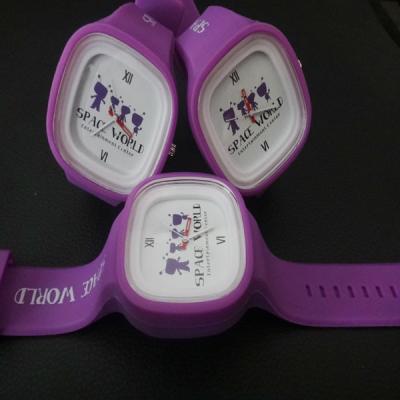 China Purple Colour Silicone Rubber Jelly Band Watch 3ATM Water Resistant , White Face With Company Logo, Unisex For Men Women for sale