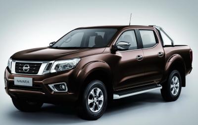 China New Flagship Nissan Navara Pickup Truck Cars 2.5L Manual Four Wheel Drive for sale