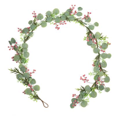 China PVC/PE Hot Sale Plastic Christmas Wreath Eucalyptus Table Decorated Artificial Berry Decorations Berry Wreath for sale