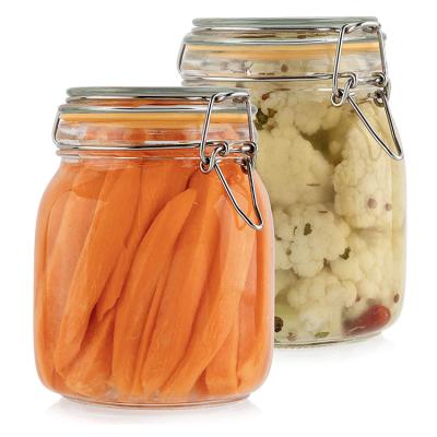 China Freshness Preservation 1L Food Storage Jars With Lids Airtight Glass Canisters Kitchen Glass Jars for sale