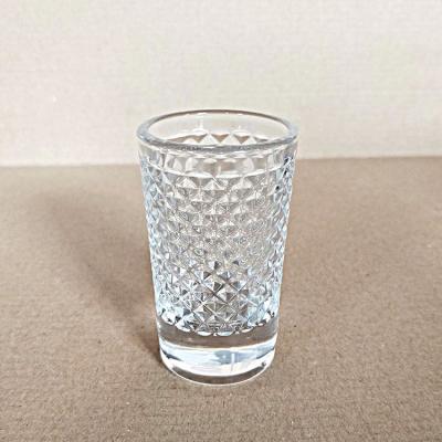 China 1800 50ml Clear Vodka Drinking Shot Glass Souvenir Diamond Design Clear Shot Glass Custom for sale