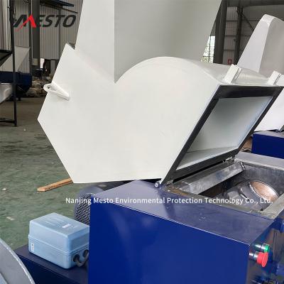 China High Efficiency Plastic Recycling Crusher Machine For Cutting Leather/bottle/film/bucket en venta