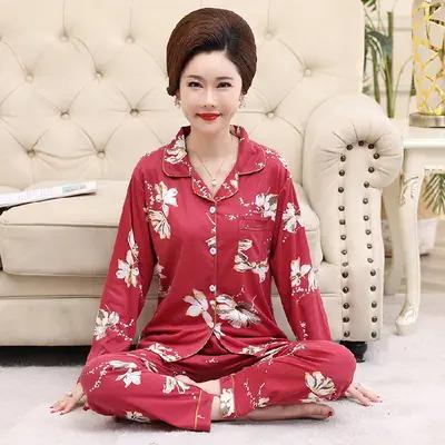 China Summer And Spring Cartoon Three-Piece Pajamas Girls Cheap QUICK DRY Cotton Pajamas T-shirt Short Women Pajamas for sale