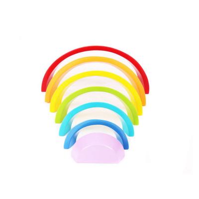 China Kids Eco-friendly Material Rainbow Folding Early Education Puzzle Colorful Arch Bridges Building Blocks Surround Wooden Toy for sale