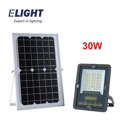 China Remote control and light control solar led flood light garden led floodlight outdoor with remote controller 30w 50w 100w 200w 300w for sale