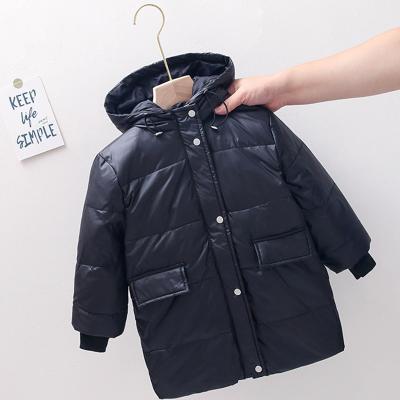 China 2021 Winters Wholesale Solid Stain Casual White Duck Windproof Down Jacket Medium Style Disposable Hooded Boys Down Jacket for sale