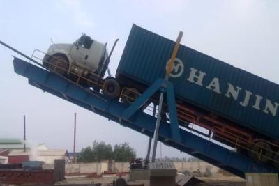 China Hydraulisch Platform 400mm van de Vrachtwagenlading Lip Mobiele het Leegmaken Helling Te koop