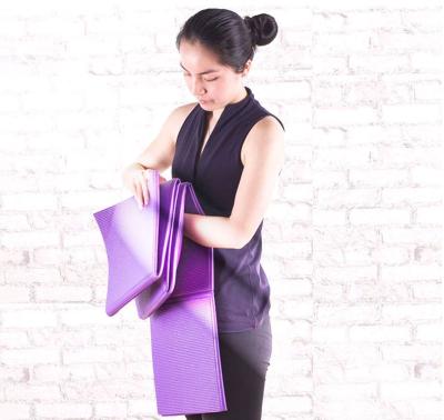 China Yoga Pilate Hot Yoga Mat Non Slip Custom Foldable Pilates PVC Yoga Mat Logo Fitness Exercise Travel Outdoor for sale