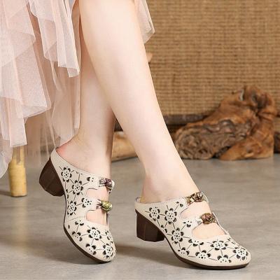 China Retro Anti-Slip Cavity Hole Soft-soled Casual Women Slippers for sale