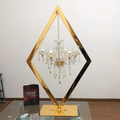 China ZT-407 European Style Triangle Stand Chandelier Wedding Gold Centerpiece Crystal Table Top for sale