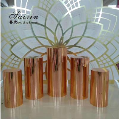 China Acrylic Wedding Stage Mirror Gold Rose Gold Colors Frame Columns Sets Party Pedestals for sale