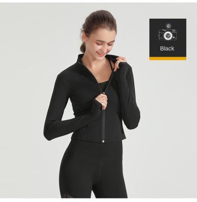 China Customized women's breathable fitness and fitness wear solid color button finger zipper yoga coat for women for sale