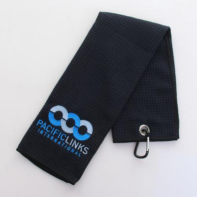 China 2021 Compressed Custom Logo 40x60cm Microfiber Custom Waffle Embroidery Golf Towel for sale