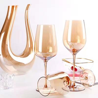 China New Luxury Amber Glass Wine Decanter Set Classic/Postmodern Hot Sale Wine Glass Cup for sale