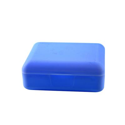 China Dental Regional Dental Regional Square Shaped Plastic Box Denture Storage Box Dental Retainer Oral False Teeth Colorful Dental Supplies for sale