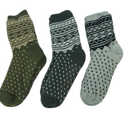 China New Style QUICK DRY OEM Accept Men Floor Knocks Indoor Slipper Socks Keep Warm Thick Cotton Fuzzy Socks Whiter for sale