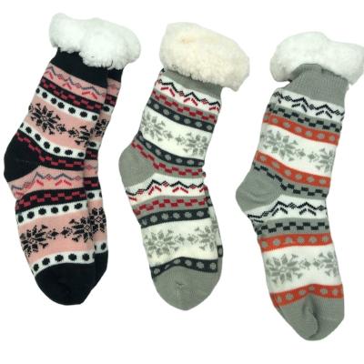 China Christmas Promotion QUICK DRY OEM Accept Keep Warm Anti-Slip Indoor Socks Cold Feet Fuzzy Socks Women Boarer for sale