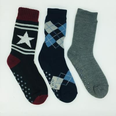 China 2020 new QUICK DRY compression socks thongs new fashion China winter cotton for women's female cute popular quantity for sale