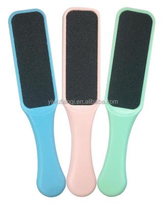 China High Quality Personal Care Callus Remover Sandpaper Foot File With PP Handle for sale