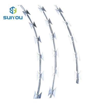 China Bto 22 Low Price Easily Assembled Concertina Wires Hot Dipped Razor Fence Barbed Wire Price For Sale Weight Per Meter Offer for sale