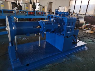 Chine 22Kw Hot Feed Rubber Extruder Uses 120mm High Strength Wear Resistant Screw à vendre