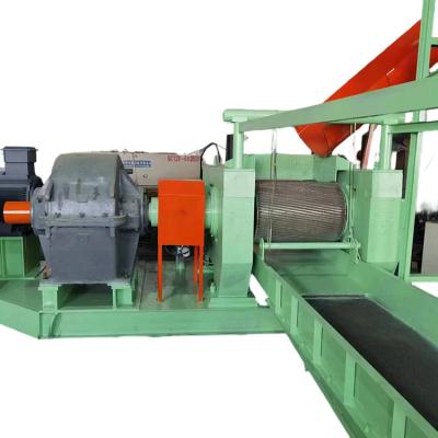 China The Double Roller Tire Block Crusher With Water Circulation Cooling Is Used To Process Tire Blocks Into Rubber Particles. for sale