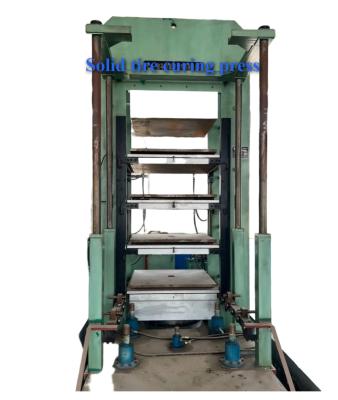 China Schneider Electric and Huade Hydraulic Unit Tire Curing Machine for Tire Production Line Equipment for sale