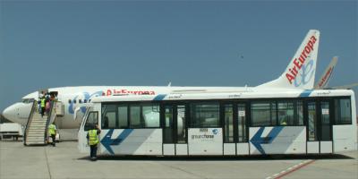 China A largura do ônibus 3m da rampa com assentos ajustáveis personalizou de alta qualidade à venda