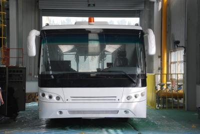 China Coche del aeropuerto del motor diesel de 4 movimientos, autobús de lanzadera del aeropuerto de 102 pasajeros en venta