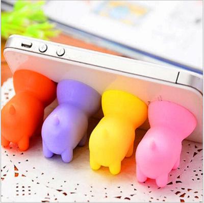 China Portable Universal Cute Mini Pig Shaped Silicone Rubber Cuction Cup Mobile Phone Stand Holder Mount for sale