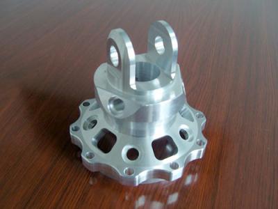 China Precision OEM CNC Metal Milling Service Aluminum Bracket For Auto Parts for sale