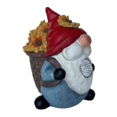 China Yard Garden Decoration Resin Craft Gnome Carrying Basket Outdoor Solar Light Waterproof for sale