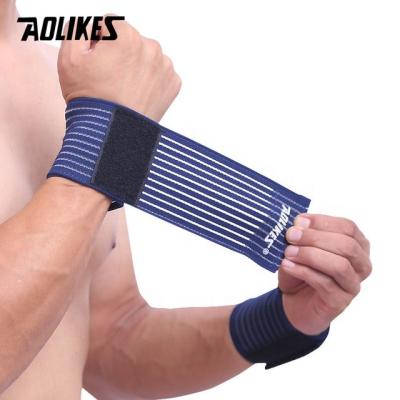 China Quality Simple Professional Wrist Wraps Support Braces Belt Protector Weightlifting Wrist Wraps for sale