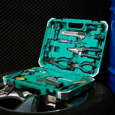 China Universal Car Repair Sockets Set Tool Kits Combination Socket Wrench Set With Plastic Tool Box for sale