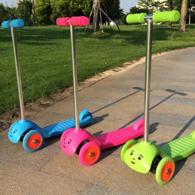 China Kid Maker Supply 3 Wheels Kick Scooter for sale