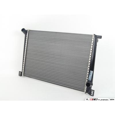 China 720*120*490 Small Aluminum White Aluminum Plastic Molded Water Tank Motorcycle Radiator for sale