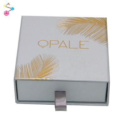 China High Quality Biodegradable Cardboard Drawer Type Paper Box With Large Capacity for sale