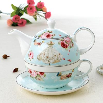 China 480ml Viable European Decorative Flower Porcelain Style Ceramic Coffee Teapot With Filter Hole For Restaurant for sale