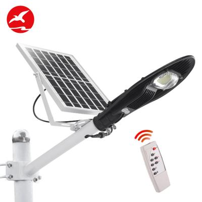 China ROAD High Lux IP65 Waterproof Rechargeable Led Solar Street Light for sale