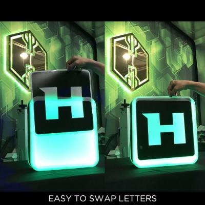 China Acrylic Interchangeable VIP LED Letter Box Shields Show For Party Lounge Bar Nightclub PW87005 for sale