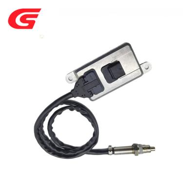 China Diesel Engine Parts NOX Sensor Nitrogen Oxygen Sensor 5WK96775A 5801754014 For IVECO Truck Parts for sale