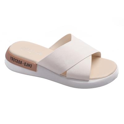 China Anti-odor Comvarious Wholesale Price Slippers Real Soft Slipper Slider Sandals PVC Outdoor Household Fashion For Women for sale