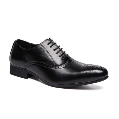 China Round Comvarious Men's Business Cut Out Leather Brogue Shoes Formal Rubbing Men Long Pointed Toe Oxford Leather Men's Shoes for sale