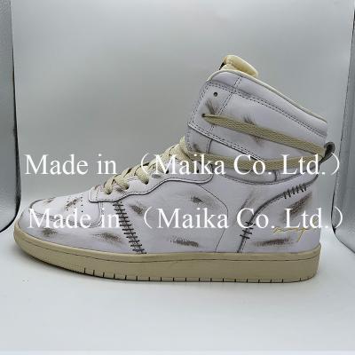 China Custom Design A1 Retro Rubber Top Quality Sneakers Logo Sample Customization for sale