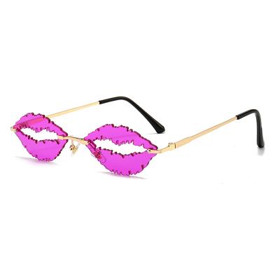 China New Fashion Sunglasses Fashion Lip Shape Festival Party Glasses For Woman Steampunk Style Glasses Lunette-De-Soleil for sale