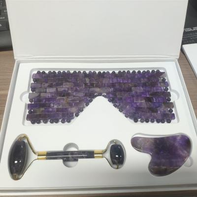 China 2022 Luxury Body Jade Beauty Gift Set Amethyst Facial Roller Gua Sha Jade Natural Crystal Eye Mask 3 Pieces Kit for sale