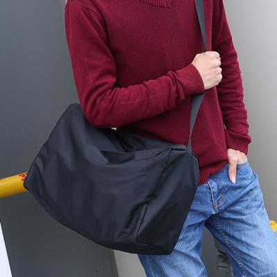 China Messenger Bag/Cross Shoulder Bags - Solid Color Oxford Body Bags Men Sports Single Shoulder Messenger Bag Large Capacity Casual Fitness Bag for sale