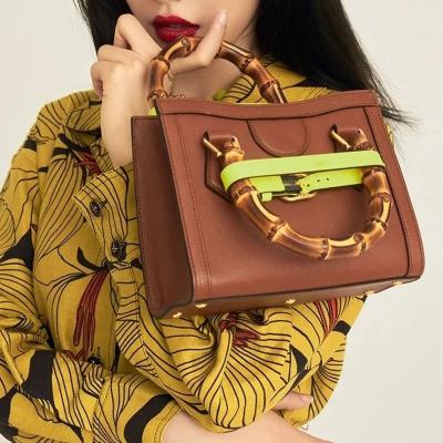 China Other Handle Women Handbags Designer Lady Bag Luxury Pu Leather Bamboo Shoulder Cross - 2022 Retro Small Body Bag High Quality Packing for sale